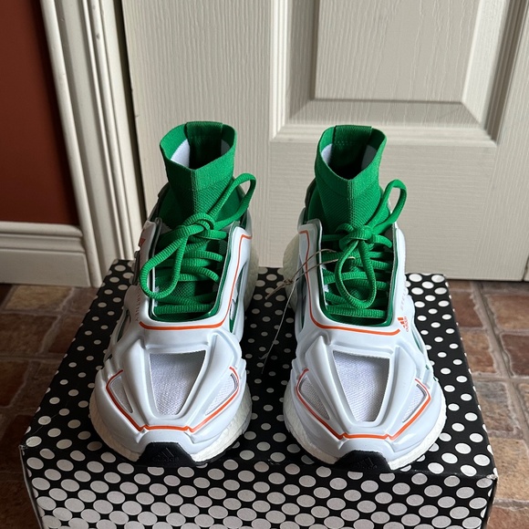 ADIDAS BY STELLA MCCARTNEY ULTRABOOST 22 SHOES - Picture 5 of 11